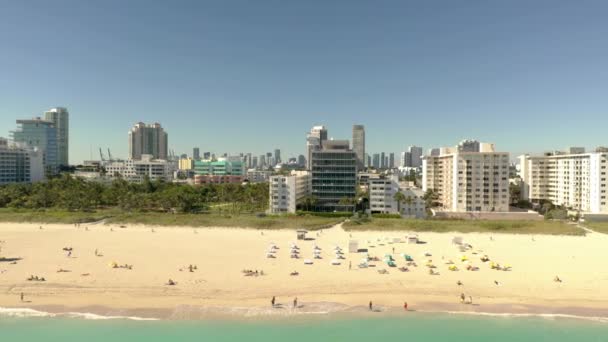 Aerial Reveal Miami Beach Coastal Scene January 2021 — Stock Video