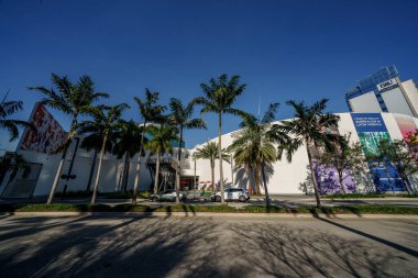 Fort Lauderdale, FL, ABD - 9 Ocak 2021: NSU Sanat Müzesi Fort Lauderdale Florida Nova Güneydoğu Üniversitesi