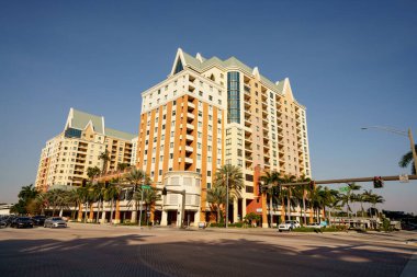 Fort Lauderdale, FL, ABD - 9 Ocak 2021: Las Olas 'taki Waverly