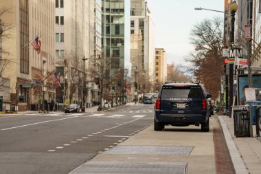 Washington DC, ABD - 17 Ocak 2021: Washington DC 'de Ulaşım Polisi kamyonu