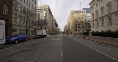 Washington 'da devriye gezen Amerikan Ordusu askerleri.