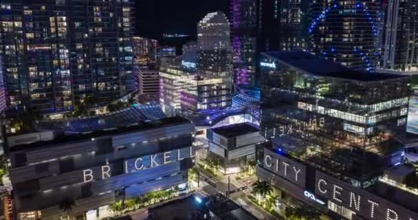 Hiperlapso Aéreo Brickell City Center Noite Drone Footage — Vídeo de Stock