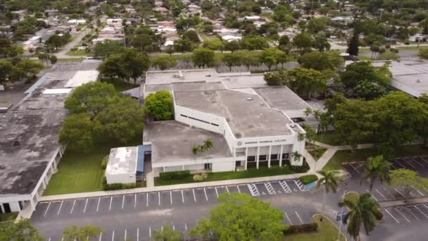 Sheridan Technical College Hollywood Florida Usa Shot Anerial Drone — Stock video
