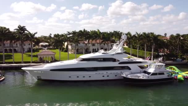 Usher Raymond Jacht Miami Beach Strzał Drona Lotniczego — Wideo stockowe