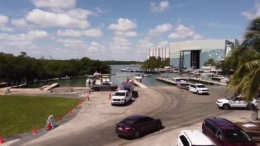 Hava aracı görüntüleri Haulover Marina 4k 60fps