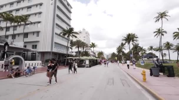 Miami Beach Usa Március 2021 Tömegek Miami Beach Főiskola Tavaszi — Stock videók