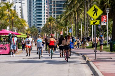 Miami Beach 'te bahar tatili 2021 sahnesi