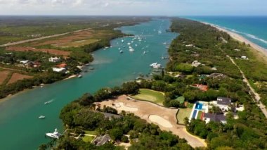 Tiger Woods, Jupiter Florida 'da lüks bir ev.