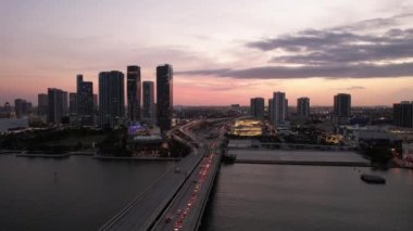 Hava video gecesi Miami 5 km 'ye yaklaşıyor.