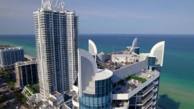 La Gorce Sarayı Miami Plajı FL 5k hava görüntüsü