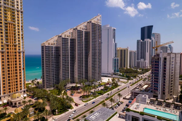 Foto Aérea Pinnacle Tower Sunny Isles Beach — Foto de Stock