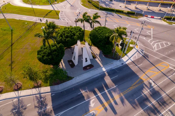 Ιστορικό Μνημείο Άγαλμα Στο Hialeah Gardens Φλόριντα — Φωτογραφία Αρχείου