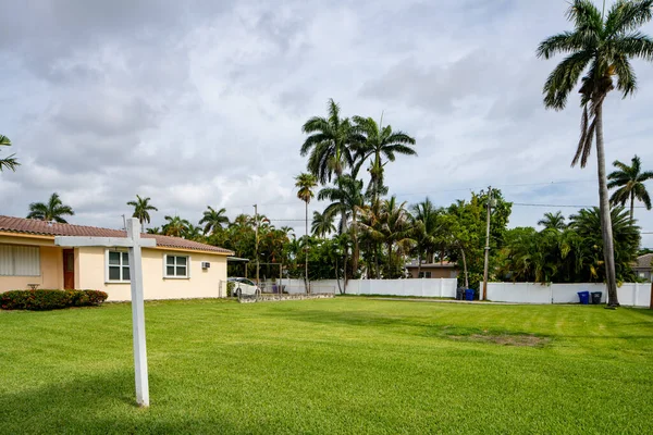 Série Fotos Casas Unifamiliares Bairro Hollywood Lakes Subdivisão Florida Eua — Fotografia de Stock