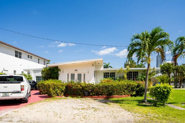 Sunny Isles Beach Usa Abril 2021 Série Fotos Casas Residenciais — Fotografia de Stock