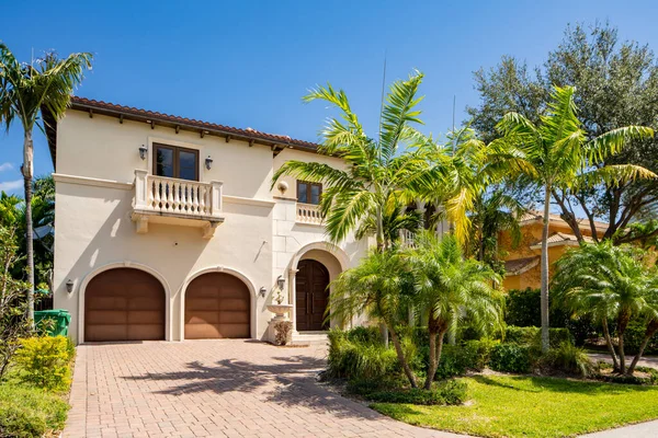 Sunny Isles Beach Usa April 2021 Photo Series Residential Houses — Stock Photo, Image