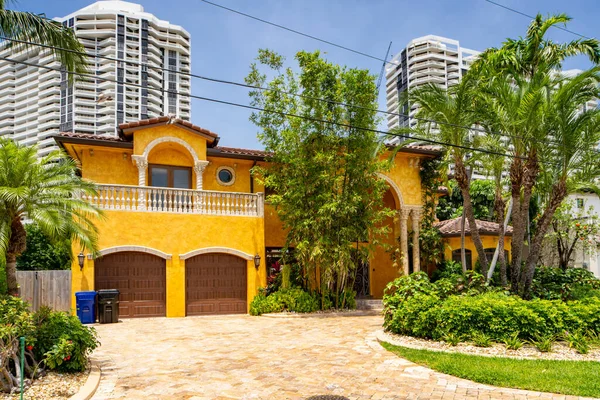 Miami Usa April 2021 Photo Series Single Family Homes Eastern — Stock Photo, Image