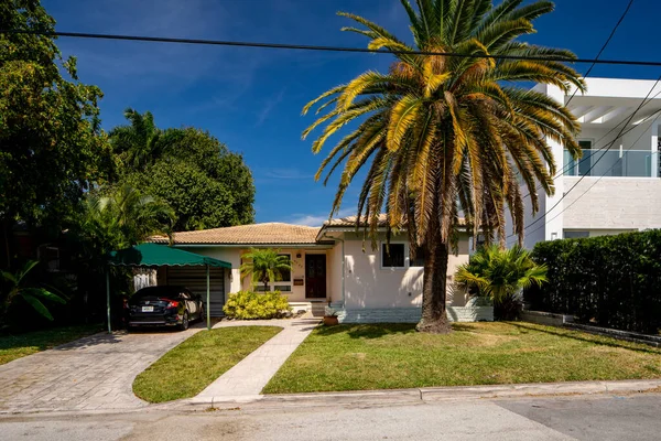 Surfside Miami Usa May 2021 Photo Series Single Family Houses — Stock Photo, Image