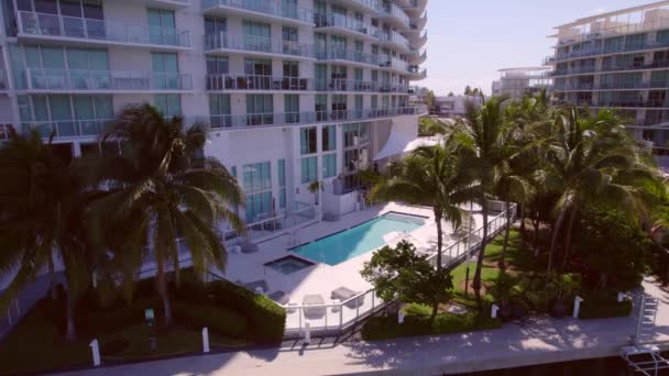 Condominium Swimmingpool Antenn Slow Motion — Stockvideo