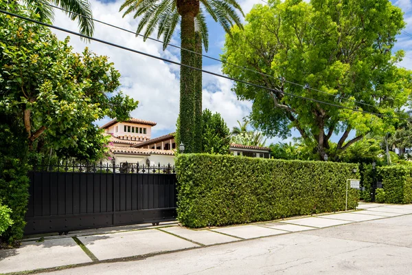 Miami Beach Usa Maj 2021 Foto Ett Lyxigt Hus Gorce — Stockfoto