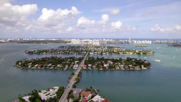 Venetianska Öarna Miami Över Kusten — Stockvideo