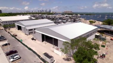 Regatta Limanı yapımı Coconut Grove FL ABD