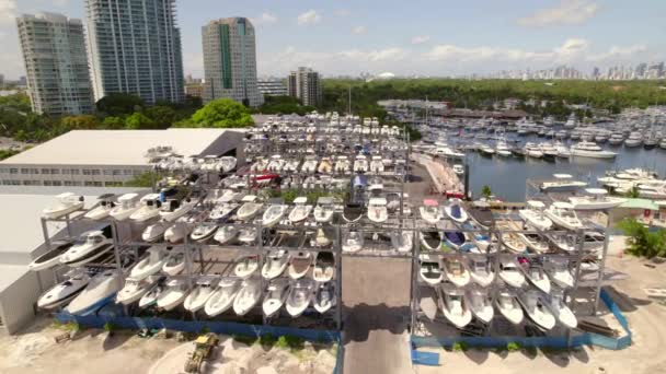 Almacenamiento Barcos Secos Harbour Marina Miami Sobrevuelo Aéreo Aviones Tripulados — Vídeo de stock