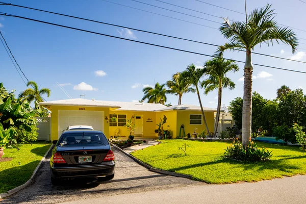 Pompano Beach Usa Maj 2021 Enfamiljshus Pompano Beach Florida Usa — Stockfoto