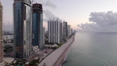 Miami 'nin 5 km' lik kıyı bölgeleri.