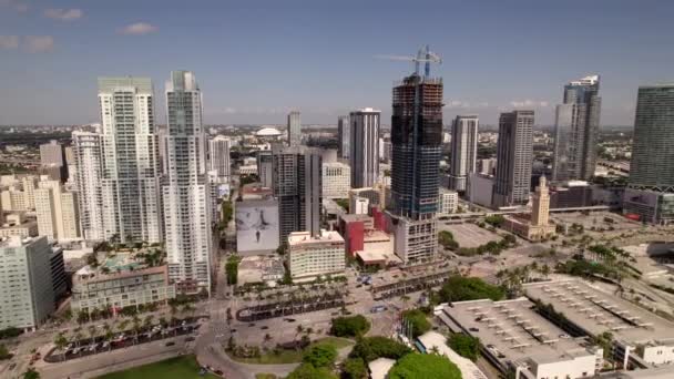 Aerial Vista Lateral Flyby Centro Miami — Vídeo de stock