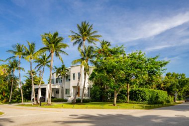Miami, FL, ABD - 3 Haziran 2021 Key Biscayne Miami FL ABD 'deki lüks bekar aile evi