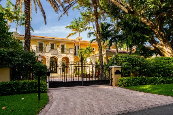 Miami Usa Giugno 2021 Casa Unifamiliare Lusso Key Biscayne Miami — Foto Stock