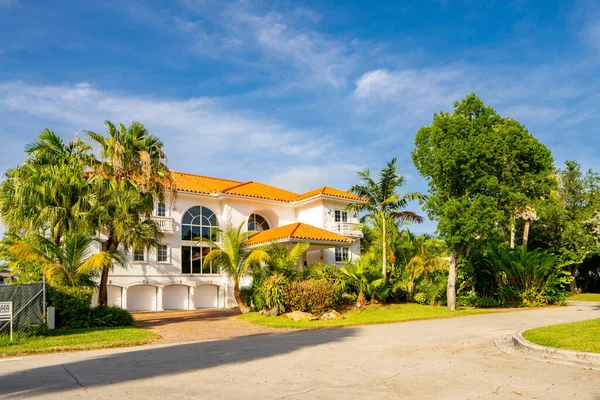 Miami Florida Usa Juni 2021 Luxus Einfamilienhaus Key Biscayne Miami — Stockfoto