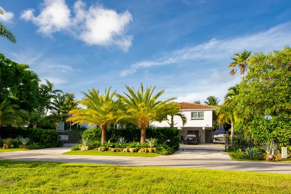 Miami Usa June 2021 Luxury Single Family Home Key Biscayne — Stock Photo, Image