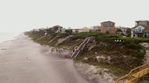 Flygfoto Video Lyxiga Airbnb Semester Seaside Beach Florida Usa — Stockvideo