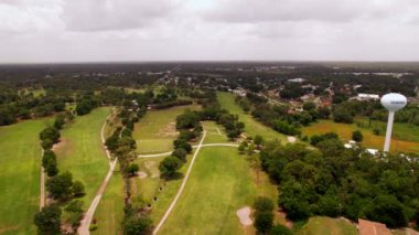 Sebring FL golf sahası ve su kulesi