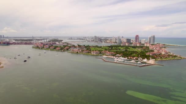 Paisaje Belleza Fisher Island Miami Aérea — Vídeos de Stock