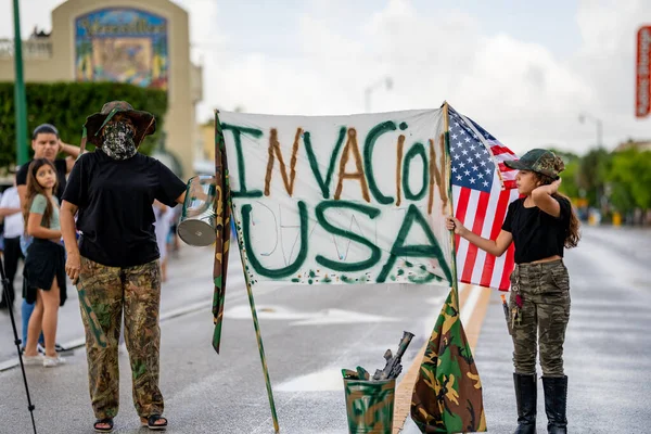 Miami Usa Július 2021 Fénykép Emberek Tiltakozó Támogatási Kuba Rally — Stock Fotó