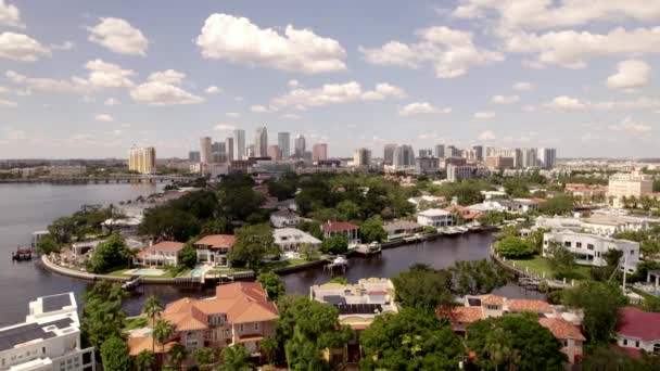 Video Aereo Davis Island Avvicina Downtown Tampa Usa — Video Stock