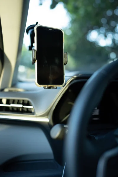 Teléfono Montado Parabrisas Coche Campo Visión Los Conductores —  Fotos de Stock