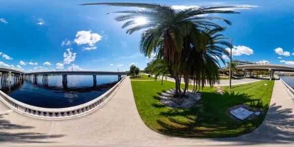 Tampa Usa 360 Kulová Fotografie Bayshore Boulevard — Stock fotografie