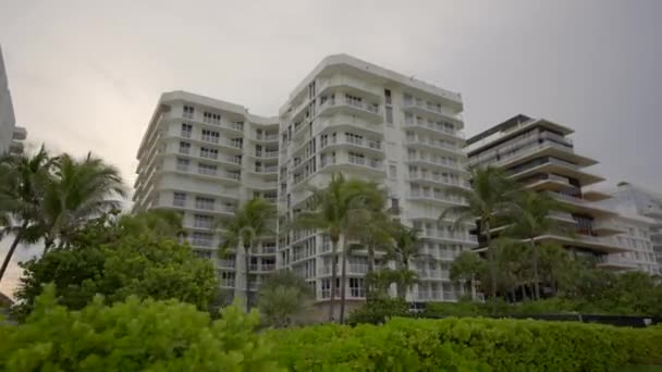 Mirage Condo Surfside Miami Beach Motion Video — Stockvideo
