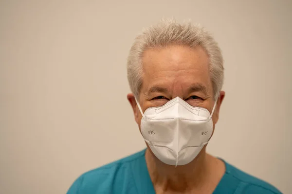 Handsome Old Man Nurse Smiling Face Mask — Stock Photo, Image