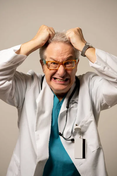Angry Doctor Pulling Out His Hair — Stock Photo, Image