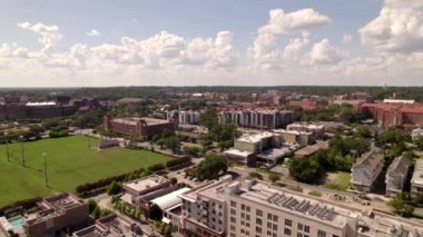 Florida Eyalet Üniversitesi FSU Kampüsü Tallahassee 5k hava görüntüsü