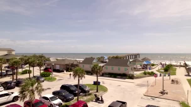 Augustine Beach Florida Luchtfoto Drone Beelden Van Pier Oceaan Parkeren — Stockvideo