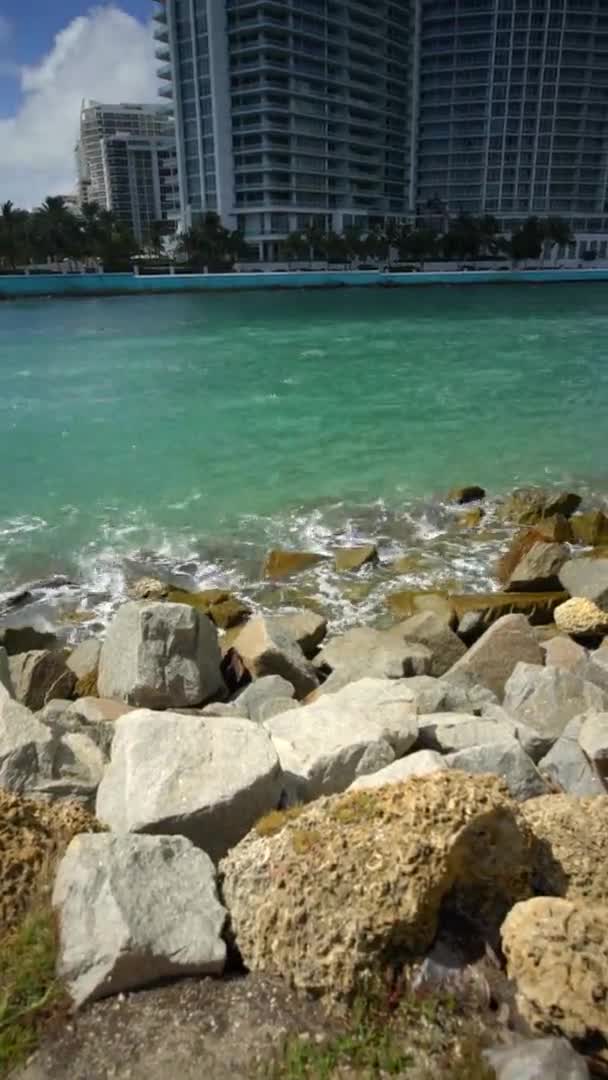 Vertical Video Miami Inlet Condos Bal Harbour Usa — стокове відео