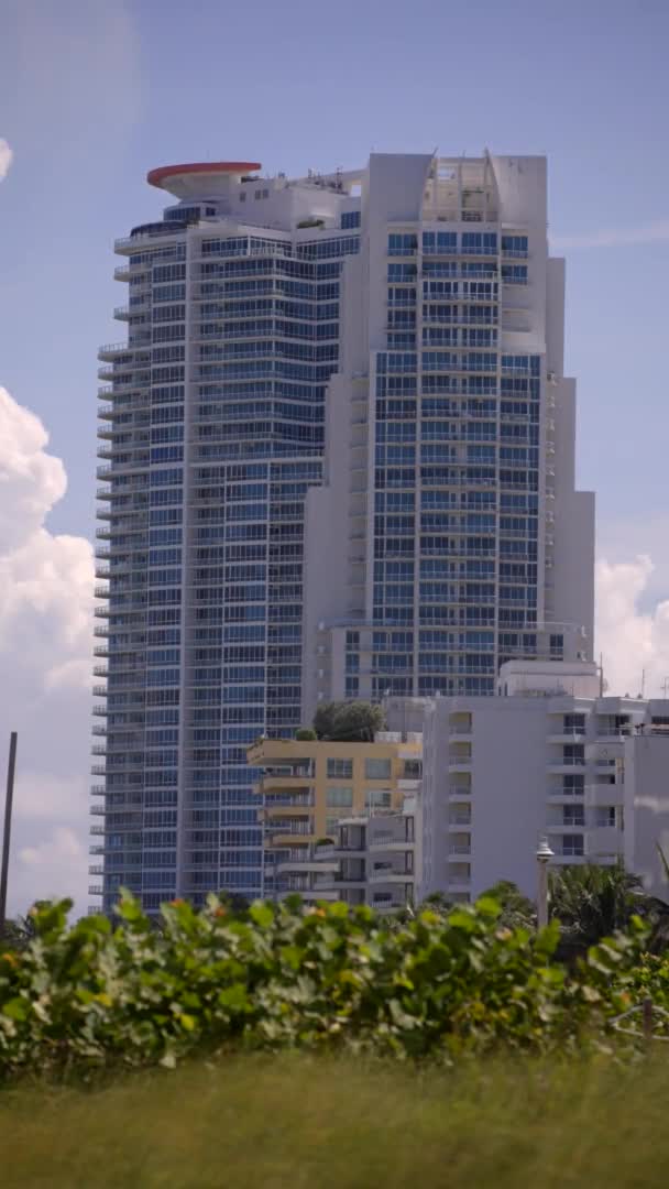 Vídeo Vertical Continuum Towers Miami Beach Condominio — Vídeo de stock