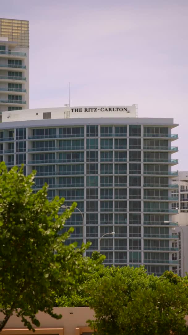 Video Verticale Ritz Carlton Miami — Video Stock