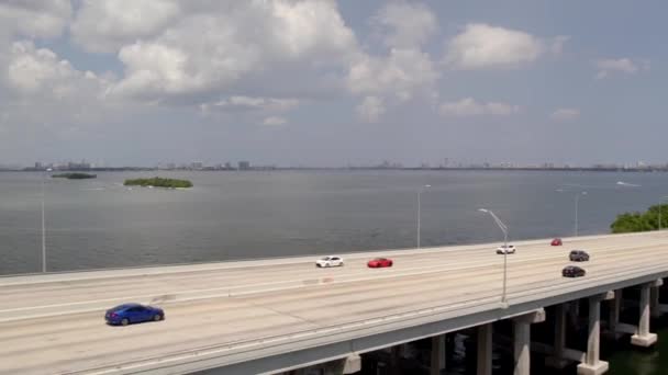 Voitures Vidéo Aériennes Sur Pont — Video