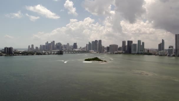 Vídeo Aéreo Miami Pace Picnic Island Labor Day Weekend 2021 — Vídeo de stock